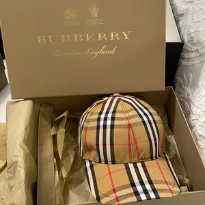 Authentic Burberry Vintage Check Baseball